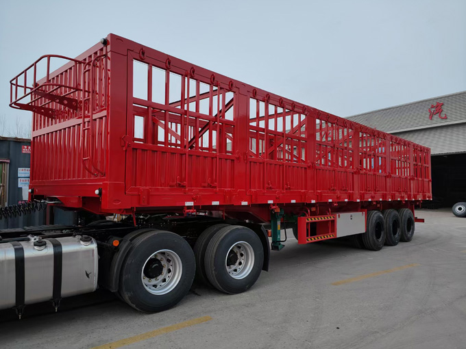 倉柵式運輸半掛車